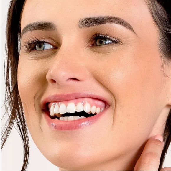 PUR MINERALS Redness Reducer Correcting Primer - Picture 5 of 6